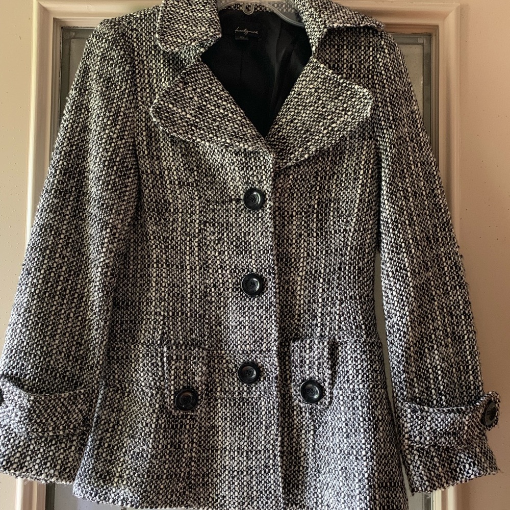 Black and white peacoat woman’s